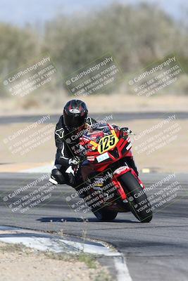 media/Jan-15-2026-Racers Edge (Thu) [[dfebeb70ab]]/2-A Group/Session 5 Turn 2/